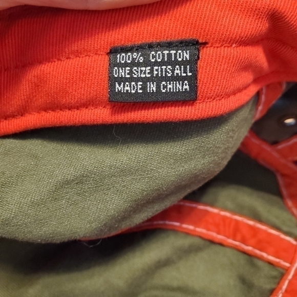 Walt Disney World Ballcap Green with patches - Picture 3 of 5